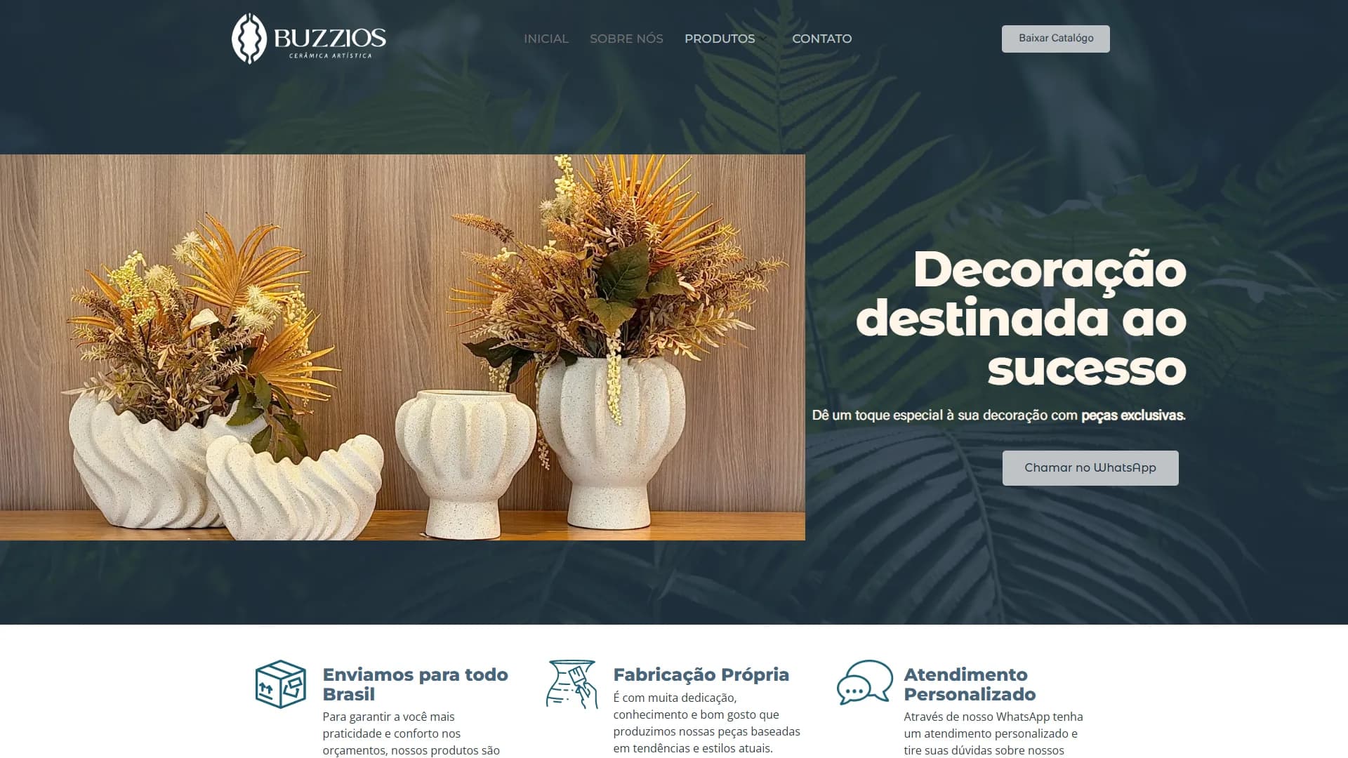 Página inicial da Cerâmica Buzzios, com vasos decorativos e navegação para produtos e catálogo